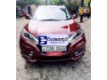 honda-vezel-2014-suv-small-0