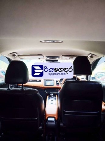 honda-vezel-2014-suv-big-5