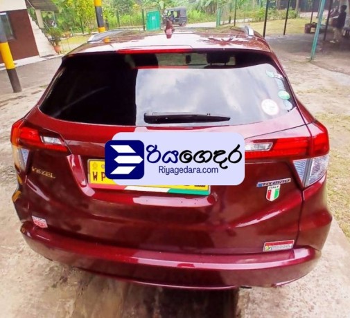 honda-vezel-2014-suv-big-3