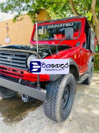 daihatsu-f50-1979-suv-big-0
