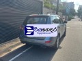 hyundai-santa-fe-2011-suv-small-3