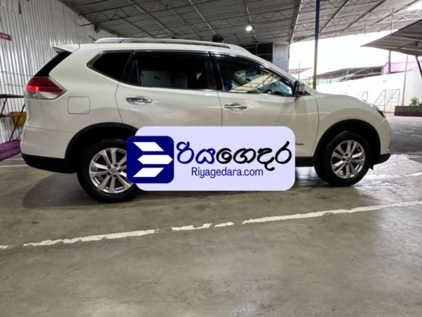 nissan-x-trail-2016-suv-big-1