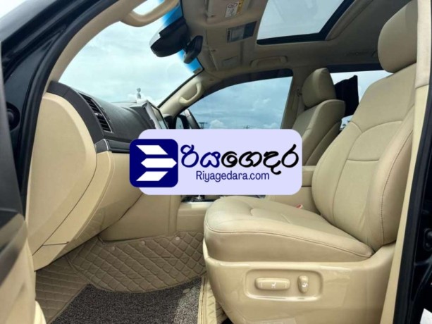 toyota-land-cruiser-sahara-parliament-2016-suv-big-2