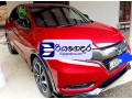 honda-vezel-rs-sensing-2018-suv-small-2