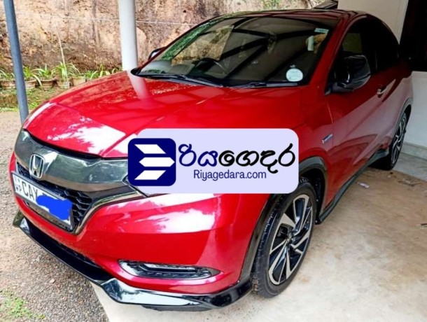 honda-vezel-rs-sensing-2018-suv-big-3