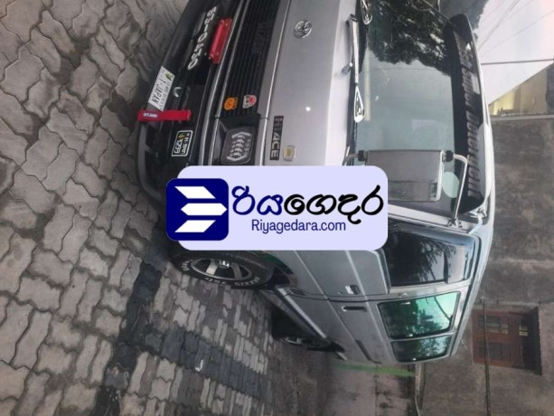 toyota-lh51v-dx-1987-van-big-2