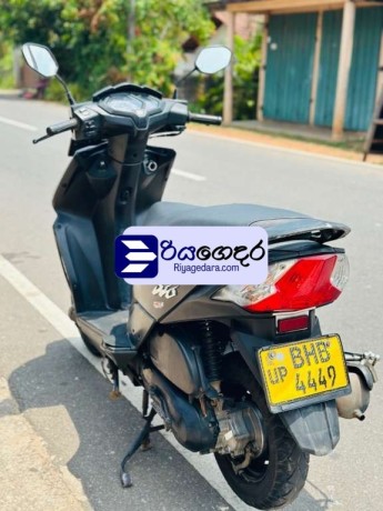 honda-dio-2018-motorbike-big-2