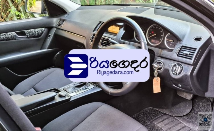mercedes-benz-c180-2010-car-big-4