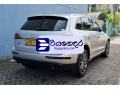 audi-q5-quattro-2011-suv-small-3