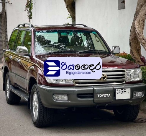 toyota-land-cruiser-sahara-100-series-vx-2000-suv-big-0