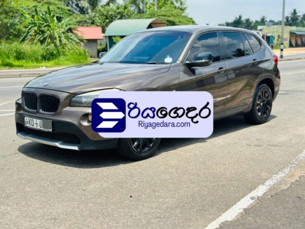 bmw-x1-2011-suv-big-2
