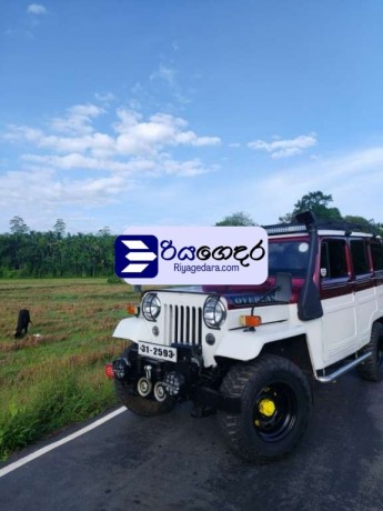 mitsubishi-4dr5-1989-suv-big-2