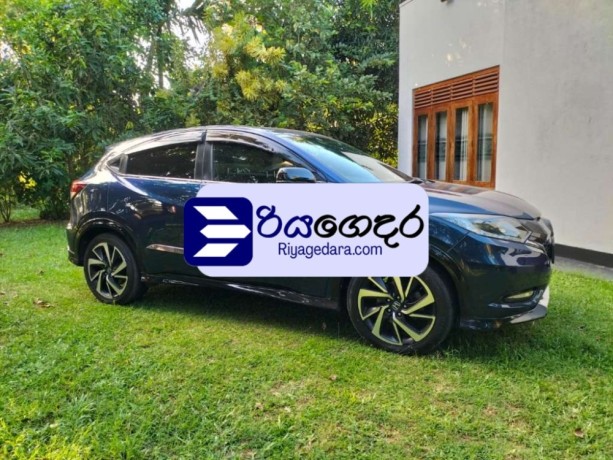 honda-vezel-rs-2016-suv-big-0