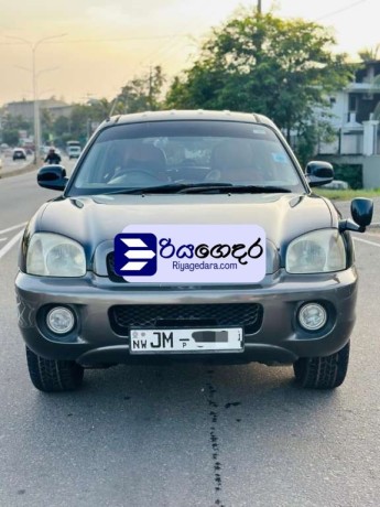 hyundai-santa-fe-2004-suv-big-0