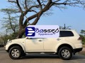 mitsubishi-montero-2011-suv-small-1