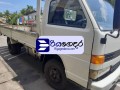 isuzu-nkr-1993-lorry-small-1