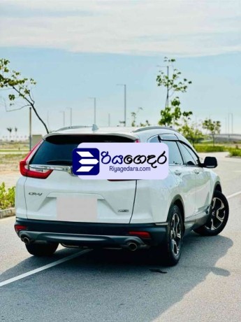 honda-crv-masterpiece-2019-suv-big-1