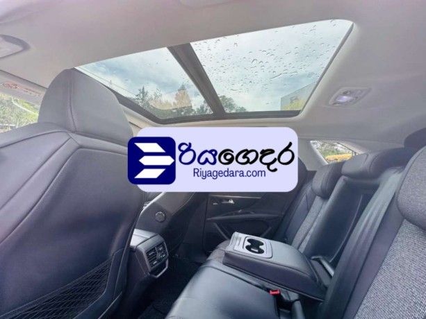peugeot-3008-gt-line-2018-suv-big-5