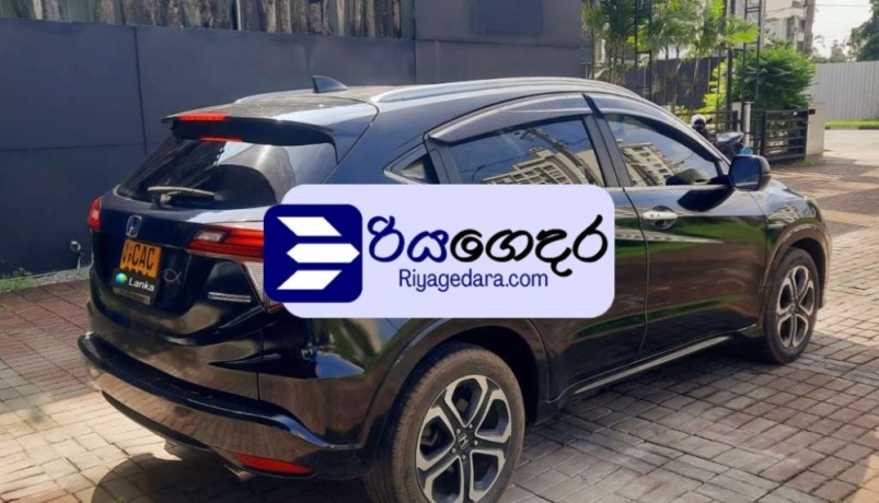 honda-vezel-2014-suv-big-3