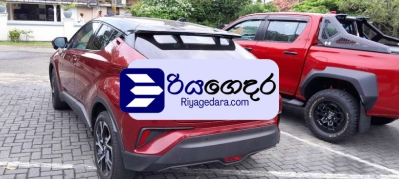 toyota-chr-ngx50-2016-suv-big-1