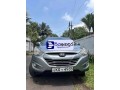 hyundai-tucson-i35-2011-suv-small-0