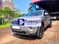 jeep-grand-cherokee-2016-suv-small-0