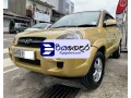 hyundai-tucson-2004-suv-small-0