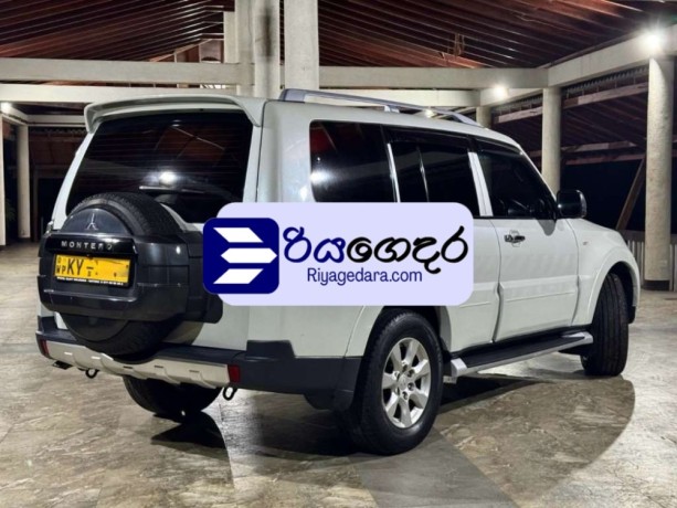 mitsubishi-montero-glx-2013-suv-big-3
