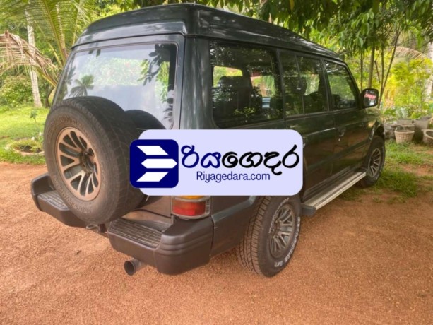 mitsubishi-pajero-1994-suv-big-2