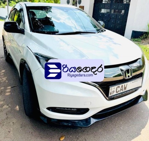 honda-vezel-rs-sensing-2017-suv-big-1