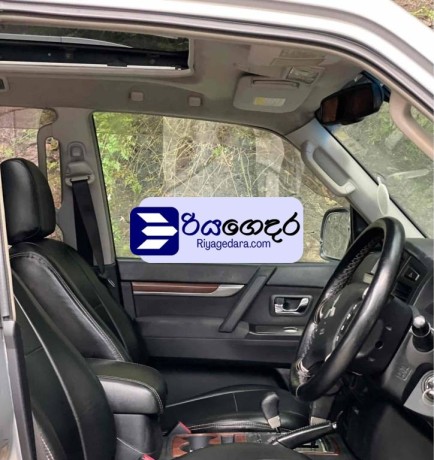 mitsubishi-montero-2007-suv-big-2