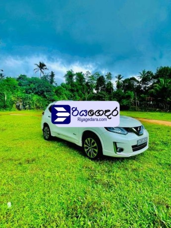 nissan-x-trail-mode-premier-autech-2016-suv-big-0