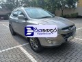 hyundai-tucson-2013-suv-small-0