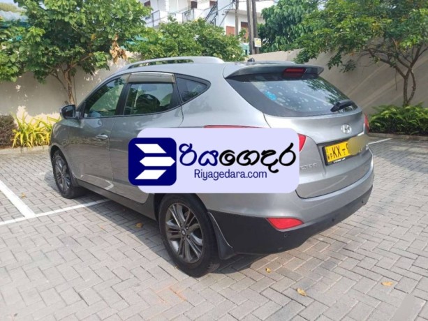 hyundai-tucson-2013-suv-big-4