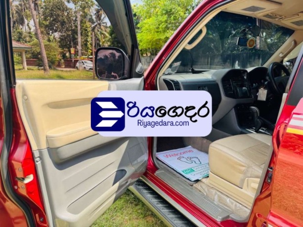 mitsubishi-montero-v6-2003-suv-big-2