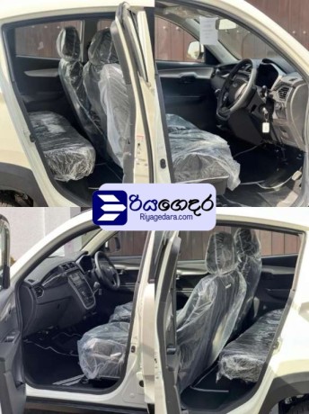 mahindra-kuv-100-nxt-2024-suv-brand-new-big-5