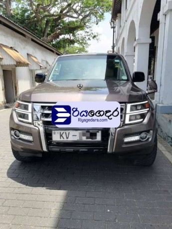 mitsubishi-montero-2013-suv-big-0
