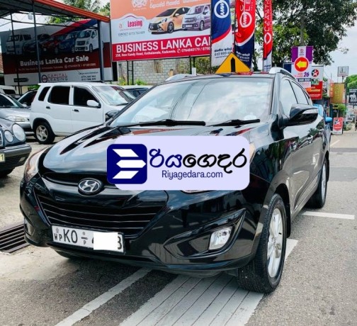 hyundai-tucson-2011-suv-big-0