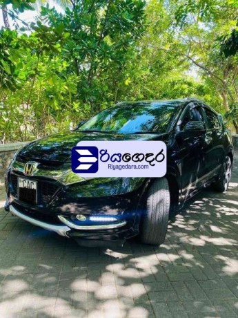honda-vezel-z-grade-2014-suv-big-1