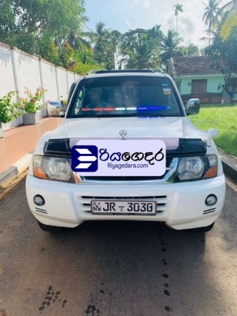 mitsubishi-montero-2003-suv-big-0