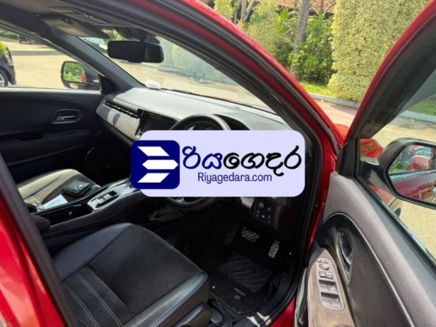 honda-vezel-2017-suv-big-3