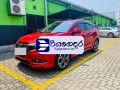 honda-vezel-2016-suv-small-1