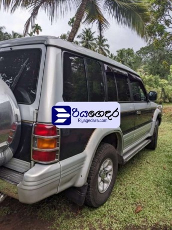 mitsubishi-pajero-intercooler-1995-suv-big-1
