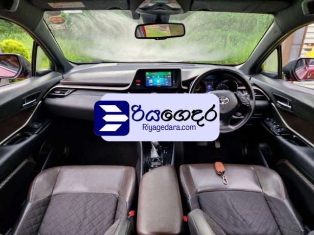 toyota-chr-gt-turbo-ngx-10-2wd-2018-suv-big-3