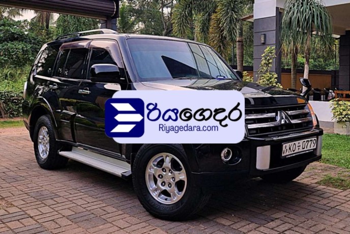 mitsubishi-montero-v6-2007-suv-big-0