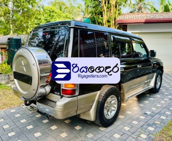 mitsubishi-pajero-mahattaya-gls-1999-suv-big-1