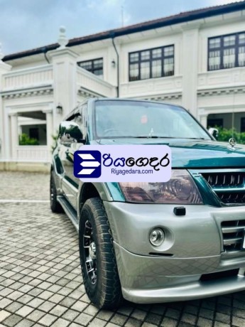 mitsubishi-montero-v6-2003-suv-big-0