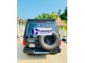 toyota-box-prado-1996-suv-small-1