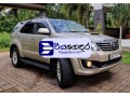 toyota-fortuner-4wd-2013-suv-small-0