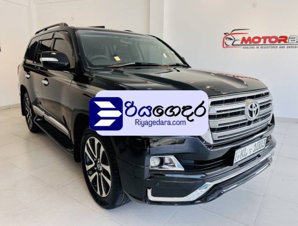 toyota-land-cruiser-sahara-v8-2009-suv-big-1
